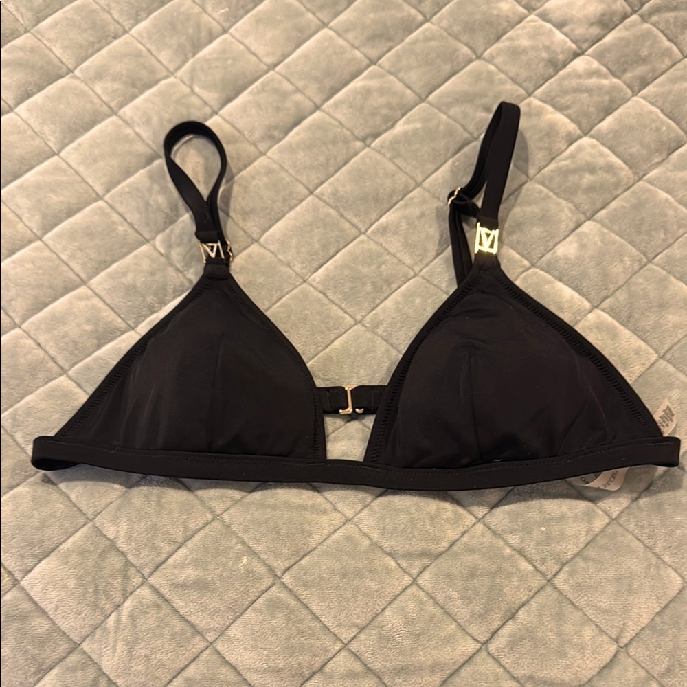 Victoria's Secret bikini top size medium